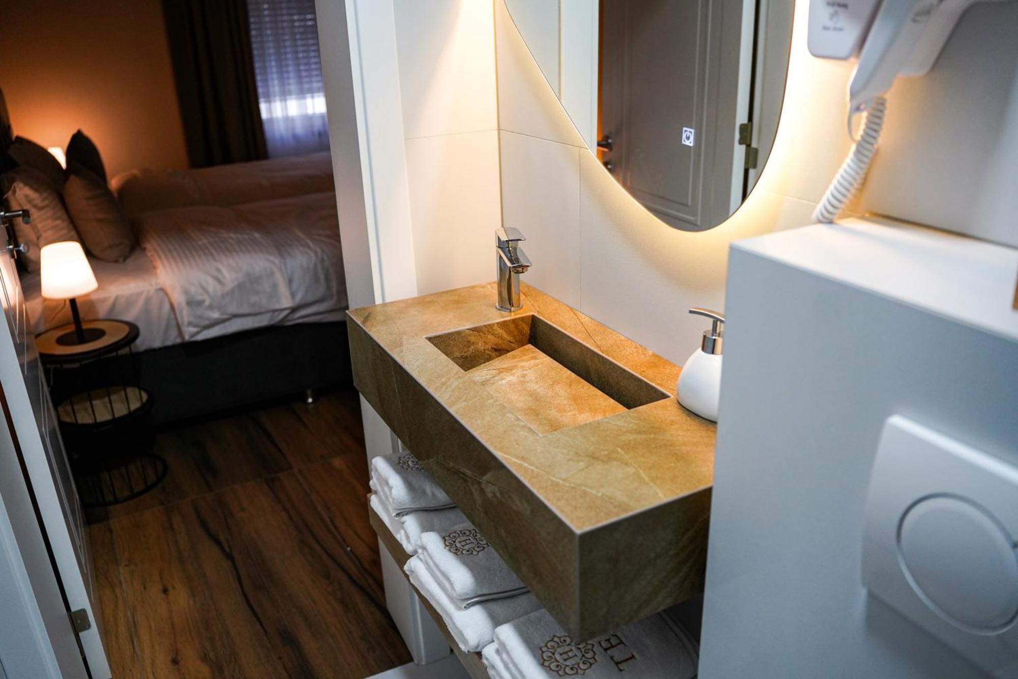 Ten Guest House Prishtinë Luaran gambar